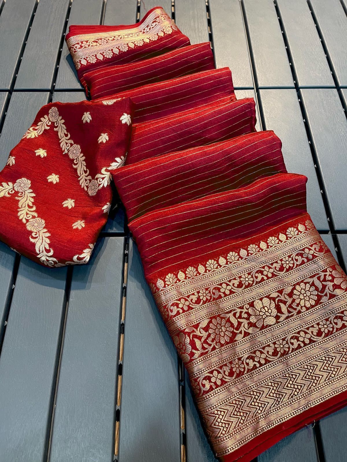 Viscose Russian Silk Saree With Russian Weaving Blouse